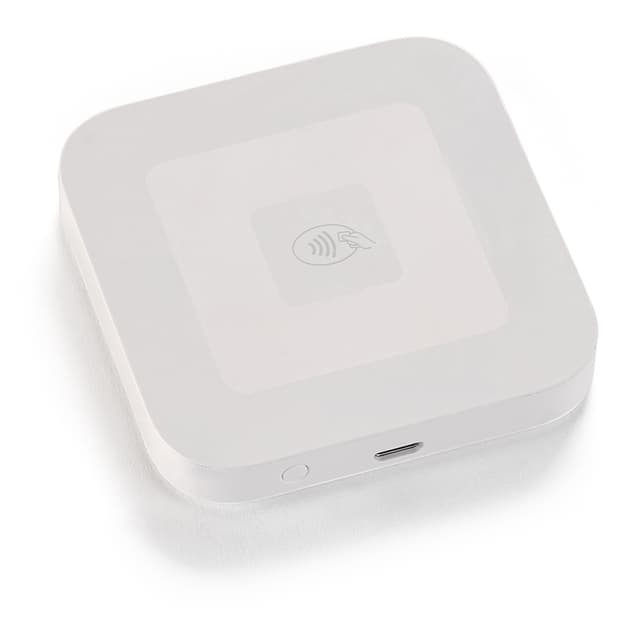 https://storage.googleapis.com/fello-images/live/fe2/square-reader-for-contactless-chip/square-contactless-reader.jpg